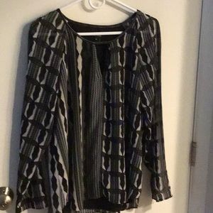 Nic & Zoe sheer sleeved top